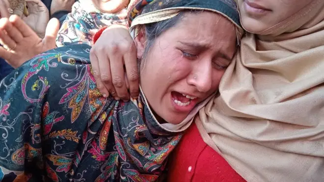 गुलाम हुसैन बट की बेटी