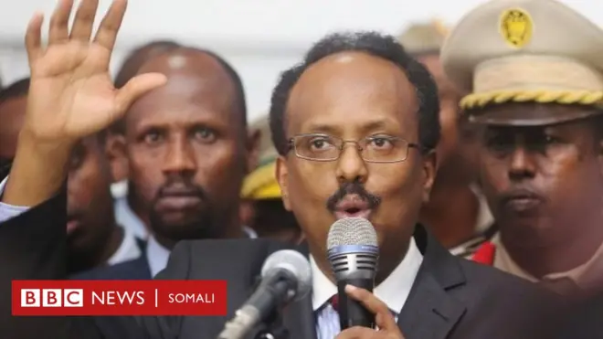 Madaxweyne Farmaajo oo shanta farood kor u taagaya kadib markii la doortay