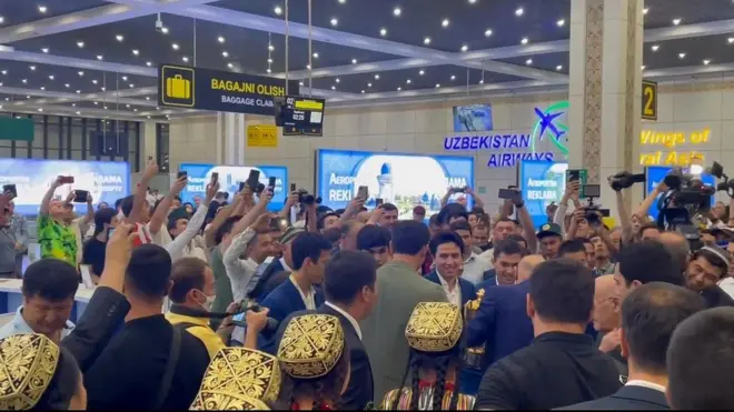 Шахматчиларни кутиб олиш маросими