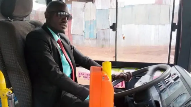 Ufitinema ubu ni umushoferi mu modoka za Kigali Bus Service