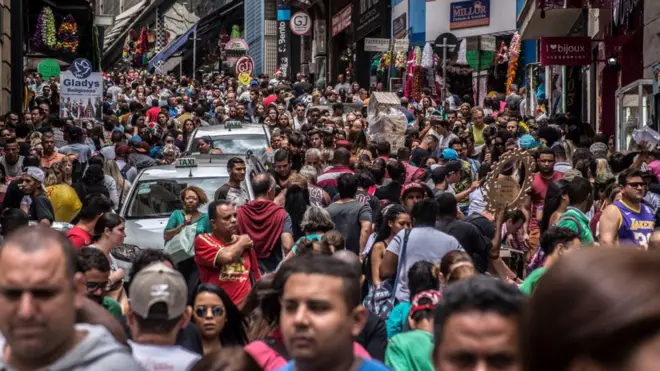 Ruabetesporte paga mesmocomércio lotada