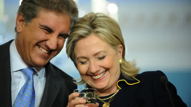 اکتوبر میں ہلیری کلنٹن نے ایک فنڈ ریزر میں بات کرتے ہوئے پاکستان کے حوالے سے کہا تھا کہ پاکستان ٹیکٹیکل ایٹمی میزائل بنا رہا ہے جو انتہائی خطرناک بات ہے۔