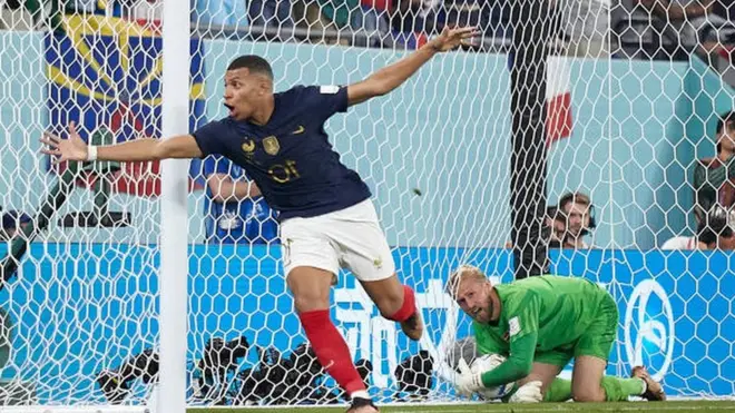 كيليان مبابي سجل هدفي فرنسا