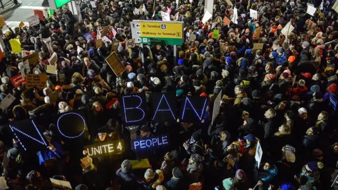 У нью-йоркському аеропорті пройшли протести проти указу Трампа