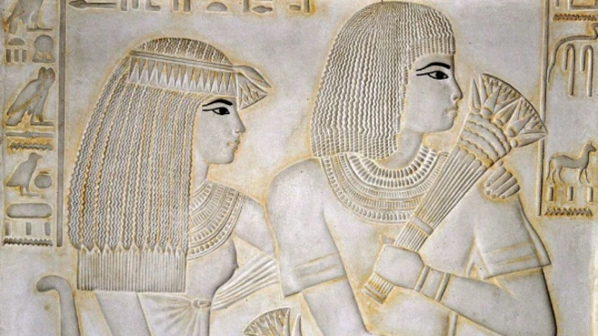 บุตรชายของมีริต พทาห์ วาดภาพพ่อและแม่ไว้ในสุสานของตนเอง โดยระบุว่าแม่ของเขาเป็น "หัวหน้าแพทย์หญิง"