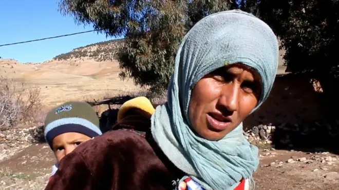 في هذه الحلقة من أنا الشاهد، نتعرف على التحديات التي تواجه سكان جبال الأطلس المتوسط في المغرب. ونتجول في معرض الصناعات التقليدية بولاية تبسة في الجزائر. ونتابع فعاليات "اليوم المف