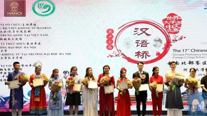 Cuộc thi China Bridge do Viện Khổng Tử ở ĐH Hà Nội đồng tổ chức vào tháng 5/2018 - ảnh minh họa