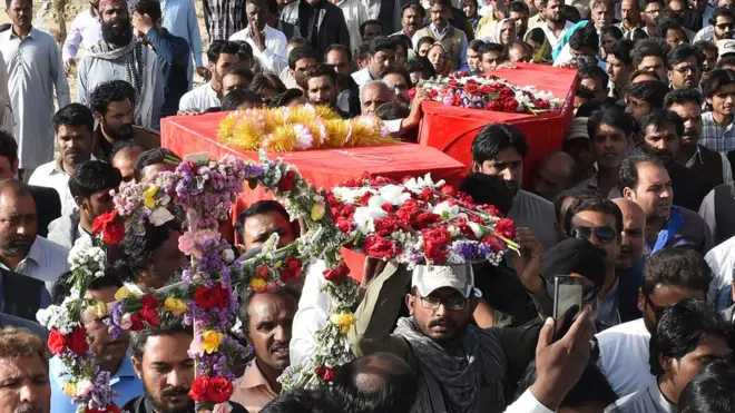 پاکستان کے حوالے سے امریکی وزارتِ خارجہ نے گذشتہ سال سنگین ترین لسٹ میں ڈالنے کے بجائے ایک مخصوص درجہ بندی قائم کی تھی جسے سپیشل واچ لسٹ قرار دیا گیا تھا اور اس پر صرف پاکستان تھا۔