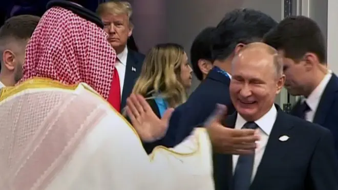सऊदी क्राउन प्रिंस मोहम्मद बिन सलमान रूसी राष्ट्रपति व्लादमीर पुतिन