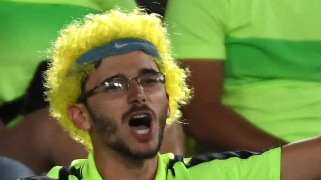 Espectador abucheando en Río.