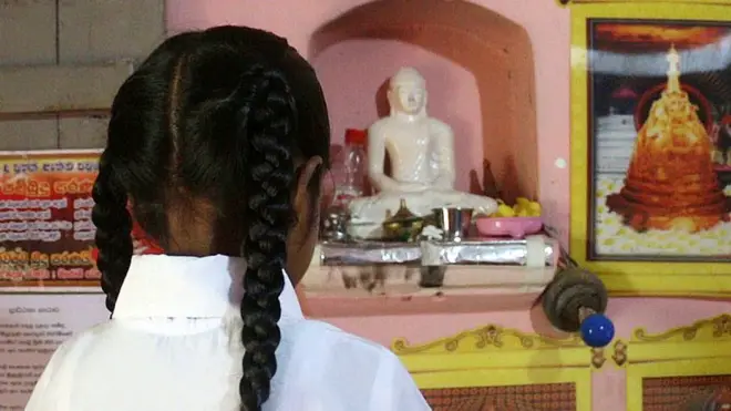 මට ඉස්කෝලේ යන්න, ශිෂ්‍යත්වය සමත් වෙන්න ආසයි එත් ......"