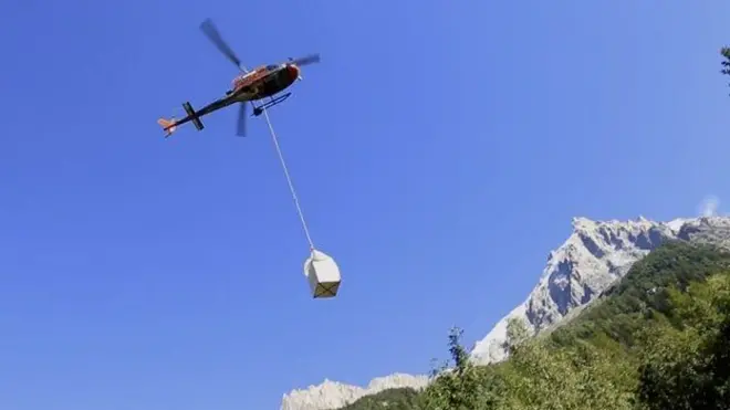 ஆல்ப்ஸ் பனி அண்டார்டிகா செல்கிறது