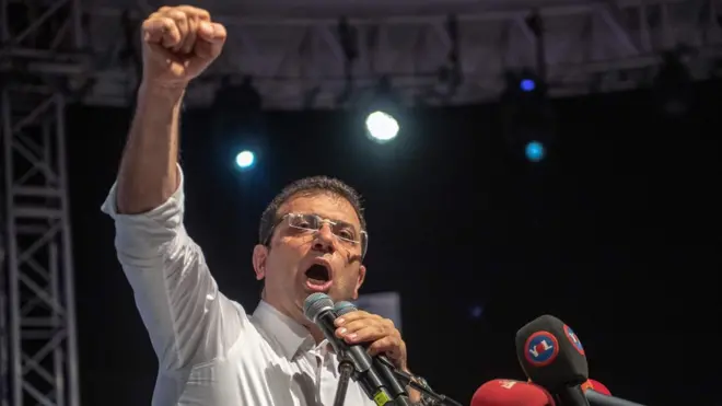 Imamoglu je osvojio 54 odsto glasova na ponovljenim izborima