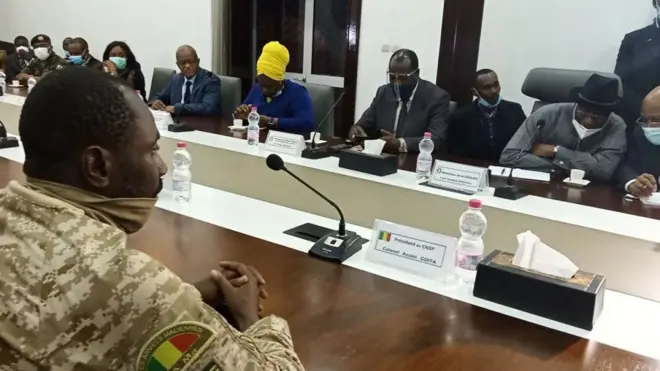 Rencontre entre la junte militaire et une délégation de la CEDEAO à Bamako