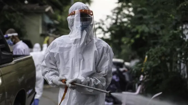 တစ်ပတ်အတွင်း သတင်းမြင်ကွင်း - အဆိုးနဲ့အကောင်း ဒွန်တွဲခဲ့တဲ့ ကိုဗစ်သတင်းတွေနဲ့သီတင်းပတ်