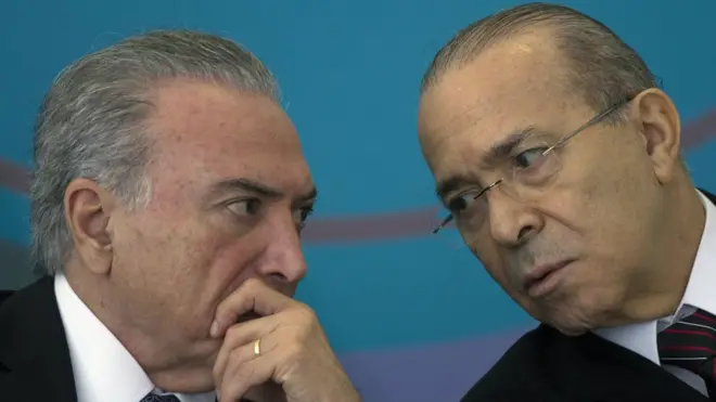 Devlet Başkanı Temer (solda) ve özel kalem müdürü Padilha