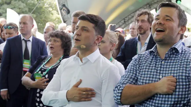 Андрій Богдан говорив, що для його відставки власного бажання мало, цього повинен захотіти і сам глава держави