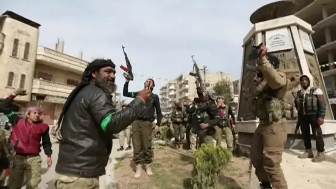 Syrie : le drapeau turc flotte sur la ville d'Afrine