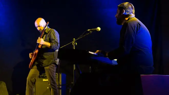 Еyot je имао запажене наступе у преко 25 земаља