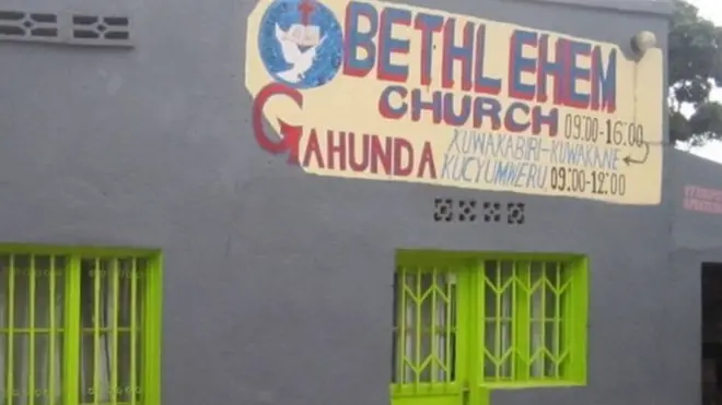 Banyak gereja yang berkegiatan di bangunan kecil, seperti Gereja Bethlehem yang ditutup ini.
