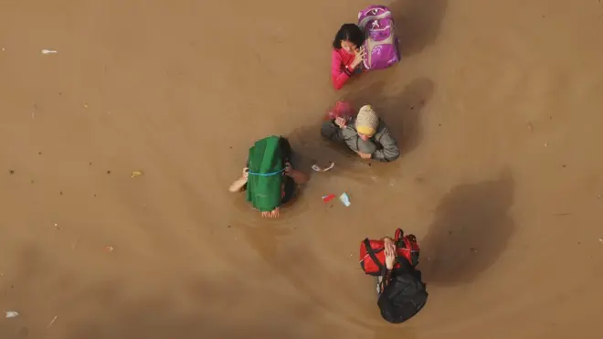Bandung termasuk wilayah 'baru' yang asalnya tidak masuk zona merah tapi kini menjadi semakin rawan banjir.