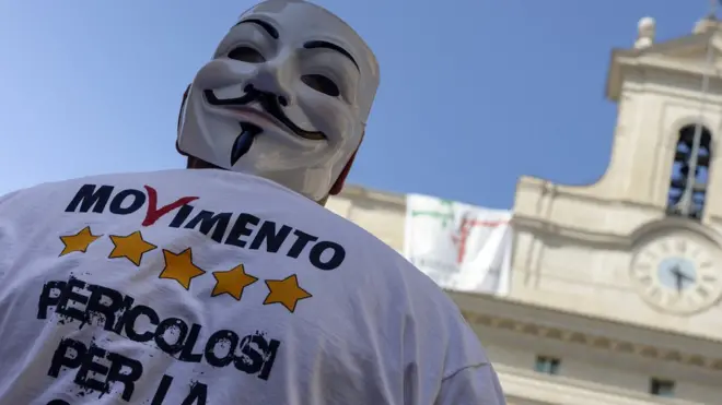 Движение "Пять звезд" получило более 30% голосов на выборах в Италии