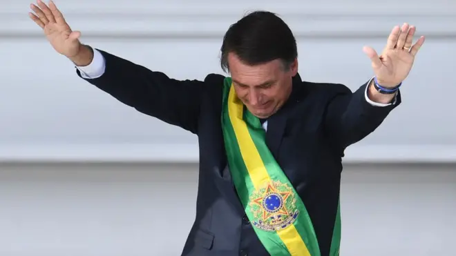 Jair Bolsonaro dijo que durante su gobierno "Brasil estará arriba de todo y Dios arriba de todos".