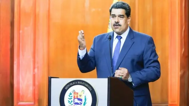 La oposición le exige a Maduro elecciones presidenciales.