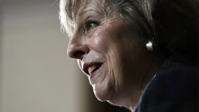 Букмекеры считают 59-летнюю Терезу Мэй фаворитом