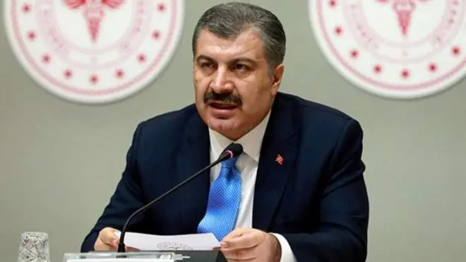 Sağlık Bakanı Fahrettin Koca, dün Koronavirüs Bilim Kurulu toplantısının ardından bir basın açıklaması düzenledi. Koca, Mayıs ayında az miktarda BioNTech aşısı gelebileceğini, Haziran'da ise 30 milyon doz BioNTech aşısı beklendiğini belirtti.