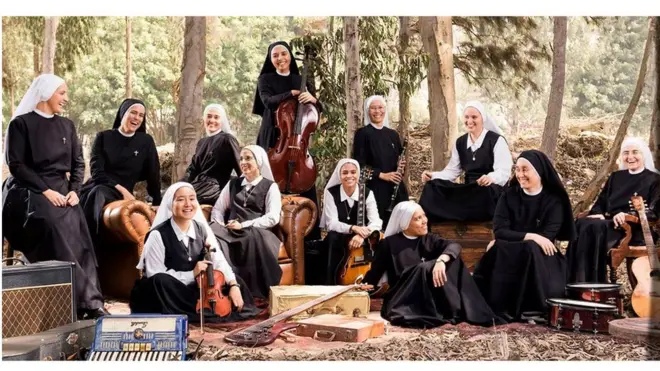 Les nonnes ont été invitées à jouer devant le Pape François à Juarez, au Mexique.