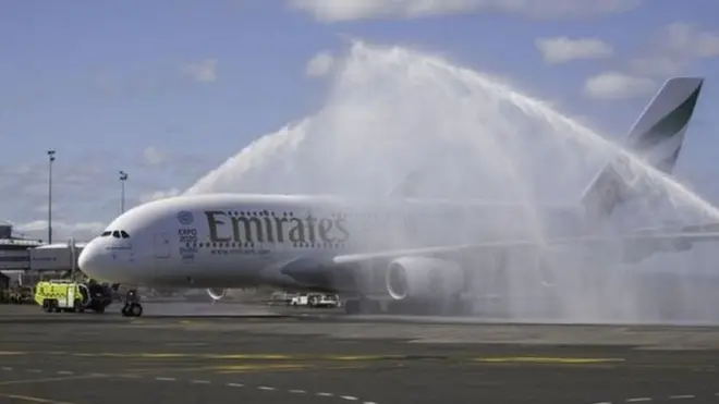 شركة طيران الإمارات