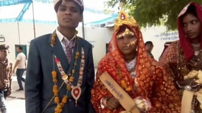 Maharusi 700 walipewa magongo