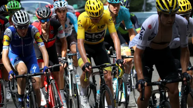 Багато зірок зійшли з дистанції під час "Тур де Франс"