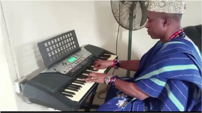 The kings that plays Piano