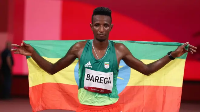 Atileet Solomoon Baaraggaa turtii BBC waliin taasiseen warqii fiduuf warqii fidna jedhee ture