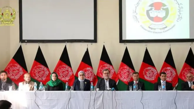 اعضای جدید کمیسیون مستقل انتخابات روز گذشته کارشان را آغاز کردند