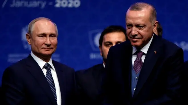 El presidente de Rusia, Vladimir Putin, negoció con el mandatario de Turquía, Recep Tayyip Erdogan, un cese el fuego en la provincia siria de Idlib.