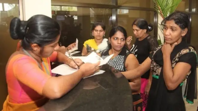 ගුවන් තොටුපොළේ දී