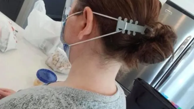 บริษัท CMG Leisure ผลิตอุปกรณ์ทางการแพทย์ส่งให้หน่วยงานสาธารณสุขราววันละ 100 ชิ้น