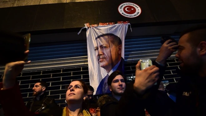 Hollanda, Rotterdam Başkonsolosluğu