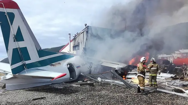 Самолет сгорел почти полностью
