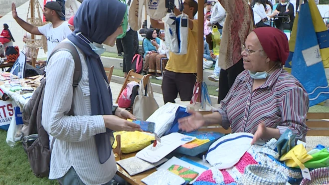 مخلفات البلاستيك تحول إلى منتجات تباع في الأسواق