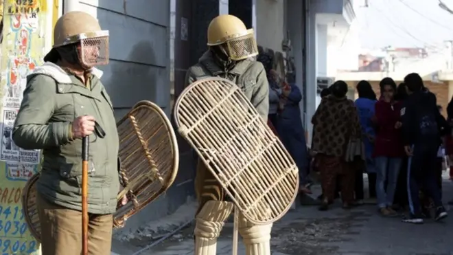 कश्मीर पुलवामा हमले के बाद