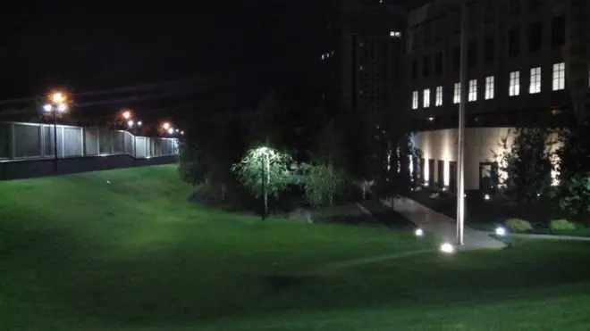 американське посольство