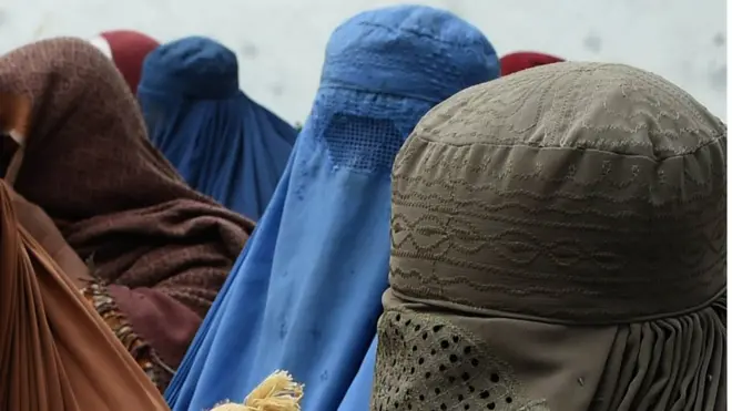 د پاکستان په ډېرو سیمو کې اوس هم ښځې د پت په نامه وژل کېږي. آرشیف تصویر