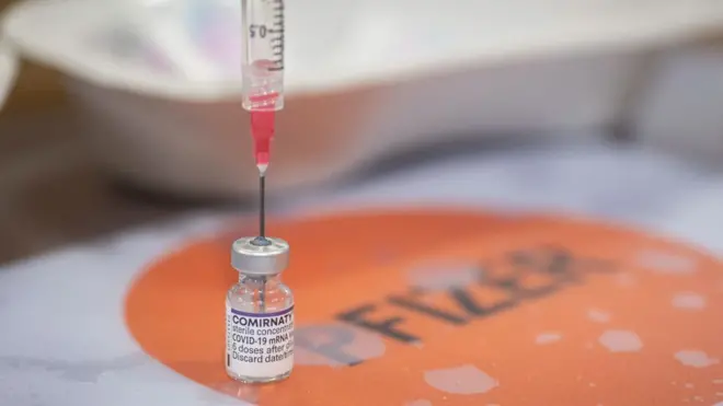 Le vaccin ARN messager de Pfeizer