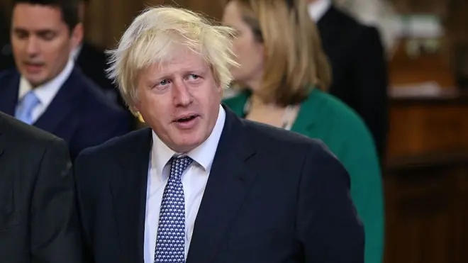 Джонсон призвал призвал британцев устроить протестные акции у российского посольства в Лондоне, а также заявил, что Запад должен оказывать более сильное давление на Россию