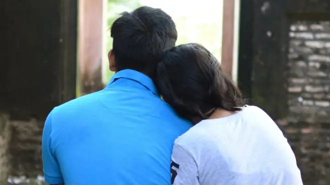 అమ్మాయి అబ్బాయి