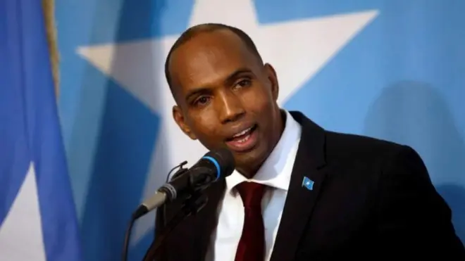 Ministira Muummee Somaaliyaa aangoorraa kaafaman